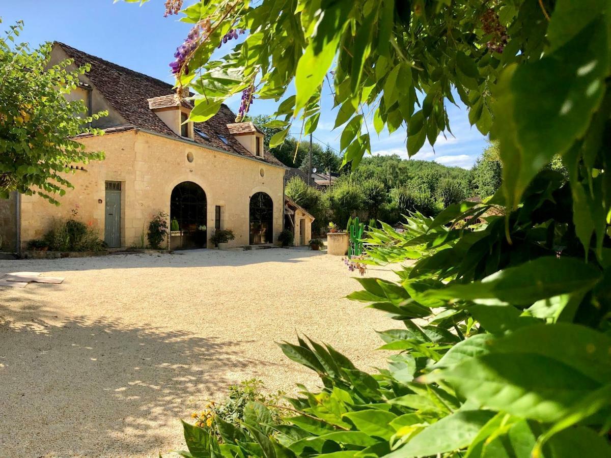 Gite Du Manoir Le Roc Couze-et-Saint-Front Exterior foto