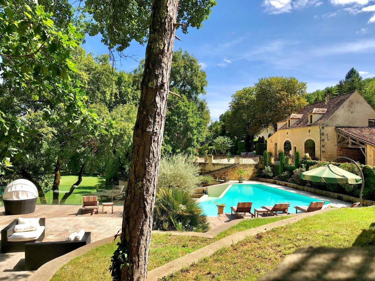 Gite Du Manoir Le Roc Couze-et-Saint-Front Exterior foto